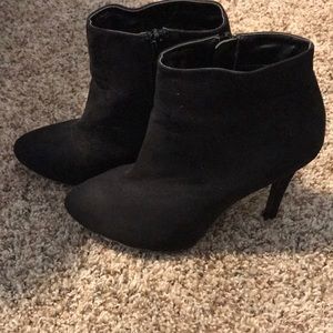 Black stiletto heels